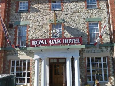 سيفينوكس Royal Oak Hotel المظهر الخارجي الصورة